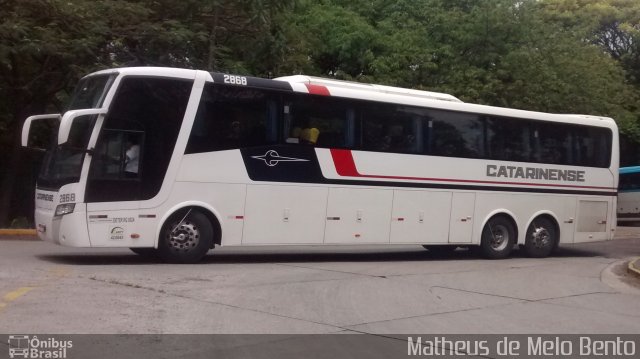 Auto Viação Catarinense 2868 na cidade de São Paulo, São Paulo, Brasil, por Matheus de Melo Bento. ID da foto: 3704274.