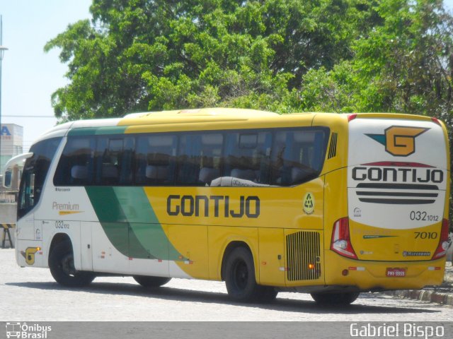 Empresa Gontijo de Transportes 7010 na cidade de Vitória da Conquista, Bahia, Brasil, por Gabriel Bispo. ID da foto: 3703224.