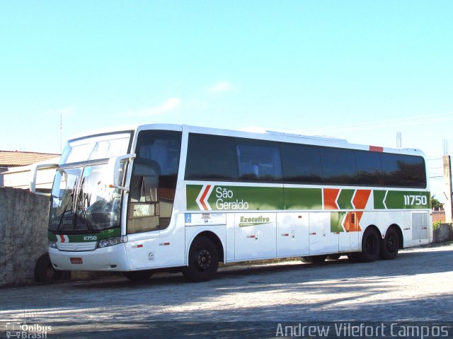 Cia. São Geraldo de Viação 11750 na cidade de Prado, Bahia, Brasil, por Andrew Campos. Número da foto: #3708224.