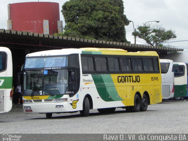 Empresa Gontijo de Transportes 15745 na cidade de Vitória da Conquista, Bahia, Brasil, por Rava Ogawa. ID da foto: 3708757.