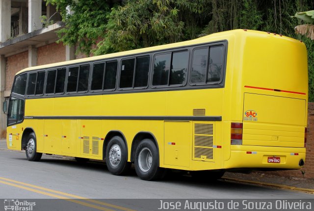 Ônibus Particulares 9942 na cidade de Aparecida, São Paulo, Brasil, por José Augusto de Souza Oliveira. Número da foto: #3709644.