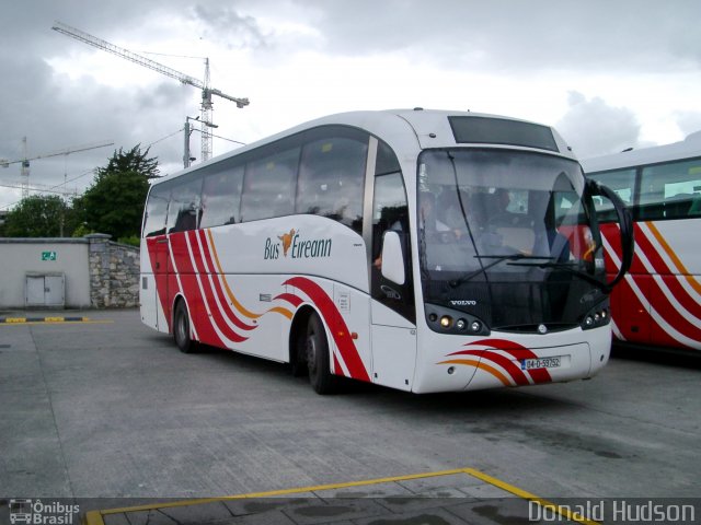 Bus Éireann VG6 na cidade de Athlone, Irlanda, por Donald Hudson. Número da foto: #3709402.