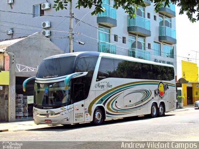 Kaoma Rio Turismo 2021 na cidade de Pirapora, Minas Gerais, Brasil, por Andrew Campos. Número da foto: #3712670.