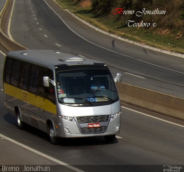 Ônibus Particulares 9045 na cidade de Mateus Leme, Minas Gerais, Brasil, por Breno  Jonathan. ID da foto: 3715018.