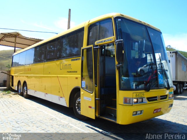 Viação Itapemirim 44029 na cidade de Manhuaçu, Minas Gerais, Brasil, por Abner Pereira. ID da foto: 3714110.