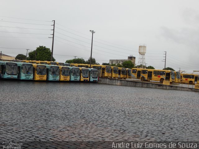 TCGL - Transportes Coletivos Grande Londrina GARAGEM na cidade de Londrina, Paraná, Brasil, por André Luiz Gomes de Souza. Número da foto: #3678551.