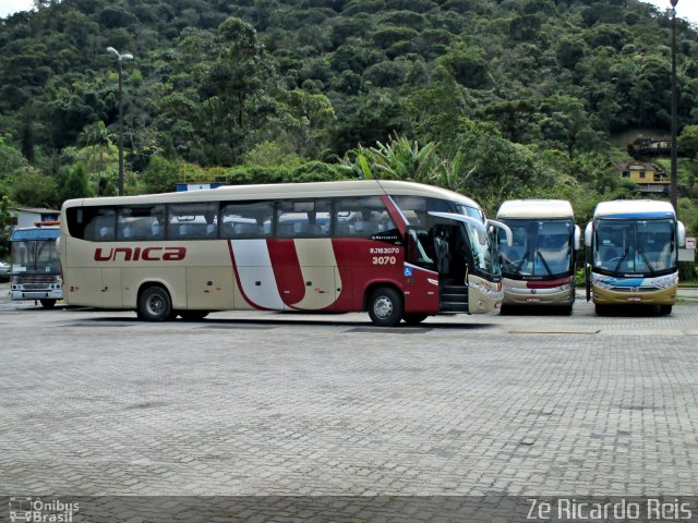 Transportes Única Petrópolis RJ 163.070 na cidade de Petrópolis, Rio de Janeiro, Brasil, por Zé Ricardo Reis. Número da foto: #3716516.