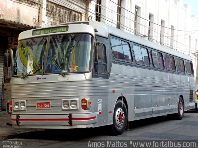 Ônibus Particulares 7008 na cidade de Fortaleza, Ceará, Brasil, por Amós  Mattos. ID da foto: 3717444.