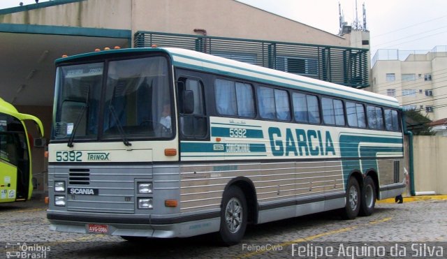 Viação Garcia 5392 na cidade de Curitiba, Paraná, Brasil, por Felipe Aquino da Silva. Número da foto: #3717620.