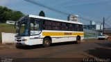 Ônibus Particulares  na cidade de Francisco Beltrão, Paraná, Brasil, por Lucas Piovesan. Número da foto: #3715946.