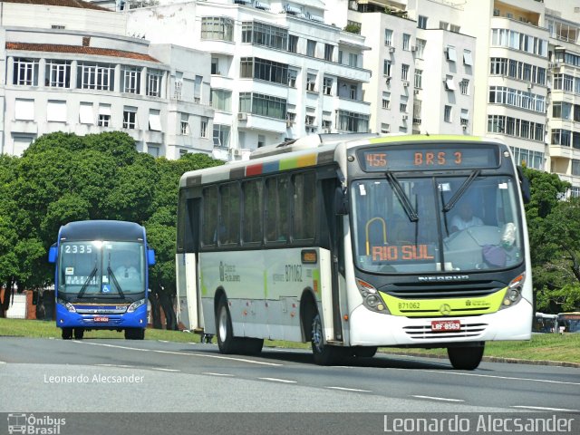 Viação Verdun B71062 na cidade de Rio de Janeiro, Rio de Janeiro, Brasil, por Leonardo Alecsander. ID da foto: 3720411.