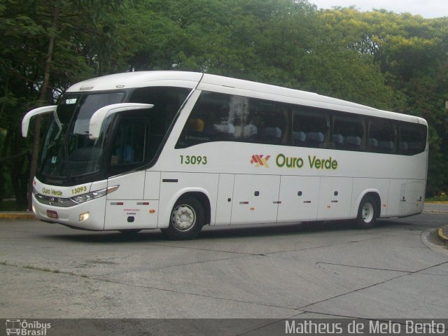 Auto Viação Ouro Verde 13093 na cidade de São Paulo, São Paulo, Brasil, por Matheus de Melo Bento. Número da foto: #3726295.