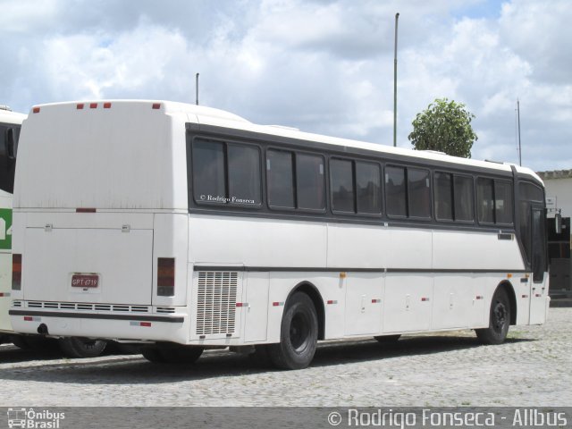 Ônibus Particulares 6719 na cidade de Messias, Alagoas, Brasil, por Rodrigo Fonseca. Número da foto: #3725190.