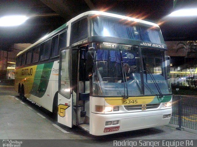 Empresa Gontijo de Transportes 15345 na cidade de São Paulo, São Paulo, Brasil, por Rodrigo  Carvalho. Número da foto: #3726677.