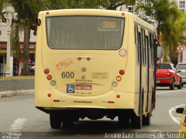 GIL - Goretti Irmãos Ltda. 600 na cidade de Juiz de Fora, Minas Gerais, Brasil, por André Luiz Gomes de Souza. Número da foto: #3730773.