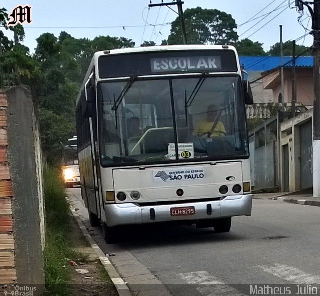 Escolares 08 na cidade de São Paulo, São Paulo, Brasil, por Matheus Julio. ID da foto: 3732176.