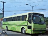 Crisólia Turismo 220 na cidade de Juiz de Fora, Minas Gerais, Brasil, por Luiz Krolman. Número da foto: #3731248.