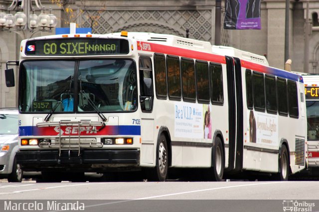 SEPTA - Southeastern Pennsylvania Transportation Autority 7135 na cidade de , por Marcelo Sousa de Miranda Júnior. Número da foto: #3734038.