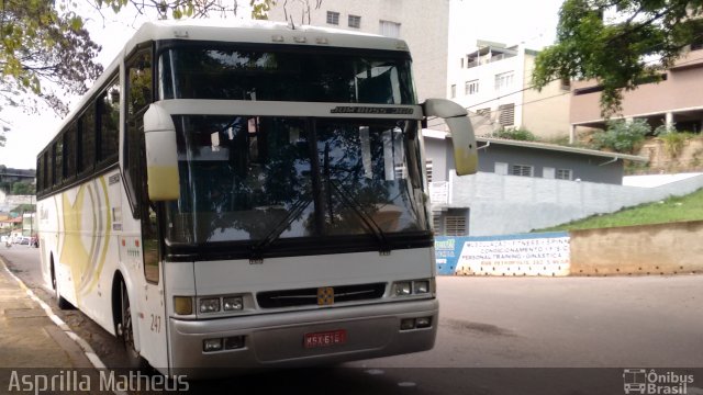 Saload Turismo 247 na cidade de Serra Negra, São Paulo, Brasil, por Asprilla Matheus. Número da foto: #3683002.