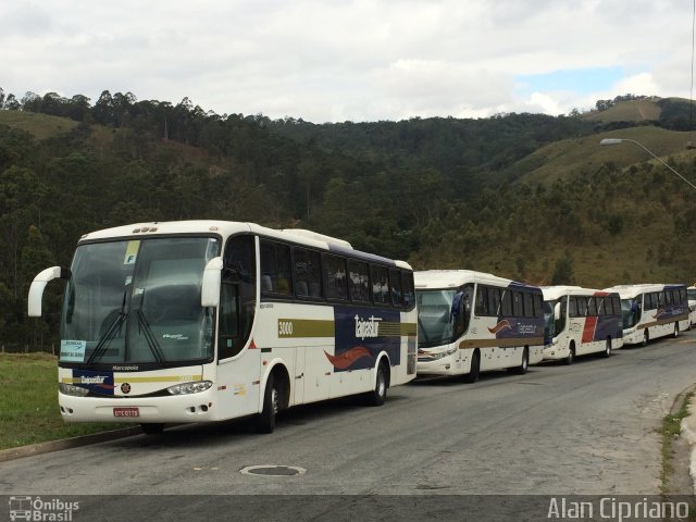 Taipastur Transportes Turísticos 3000 na cidade de Santana de Parnaíba, São Paulo, Brasil, por Alan Cipriano. Número da foto: #3683640.