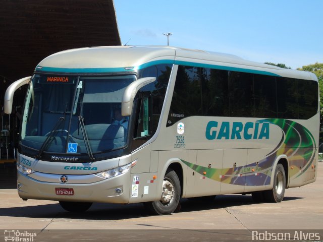Viação Garcia 7526 na cidade de Maringá, Paraná, Brasil, por Robson Alves. Número da foto: #3687584.