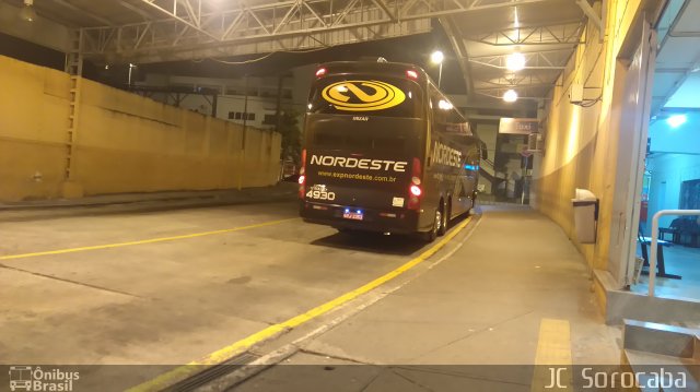 Expresso Nordeste 4930 na cidade de Sorocaba, São Paulo, Brasil, por Julio Cesar Pereira de Paula. Número da foto: #3688553.