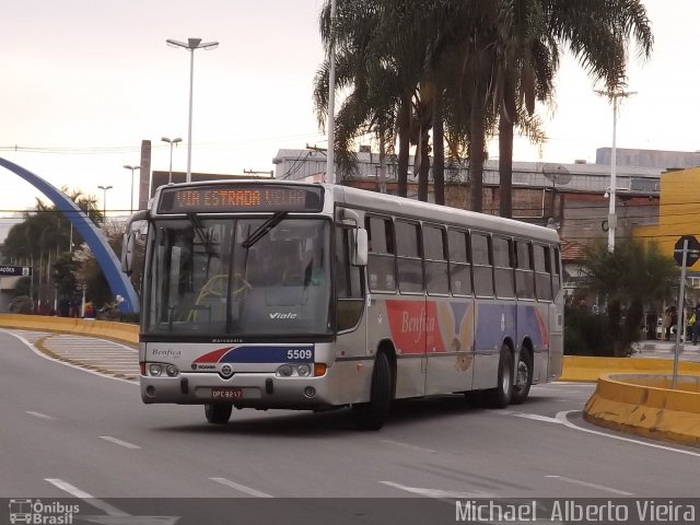 BBTT - Benfica Barueri Transporte e Turismo 5509 na cidade de Barueri, São Paulo, Brasil, por Michael  Alberto Vieira. Número da foto: #3688860.