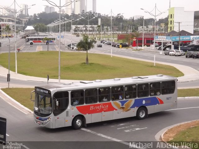 BBTT - Benfica Barueri Transporte e Turismo 5677 na cidade de Barueri, São Paulo, Brasil, por Michael  Alberto Vieira. Número da foto: #3688872.