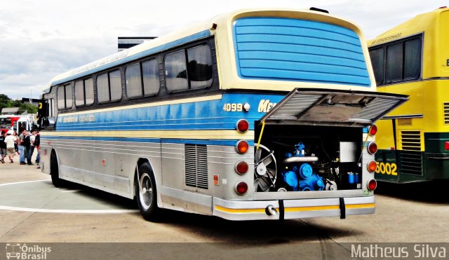Ônibus Particulares 4099 na cidade de São Paulo, São Paulo, Brasil, por Matheus Silva. Número da foto: #3743726.