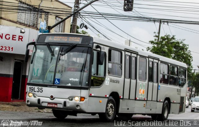 Araucária Transportes Coletivos 19L35 na cidade de Curitiba, Paraná, Brasil, por Luiz Scarabotto . Número da foto: #3743368.