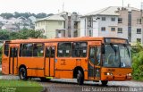 Expresso Azul JA300 na cidade de Curitiba, Paraná, Brasil, por Luiz Scarabotto . Número da foto: #3743404.