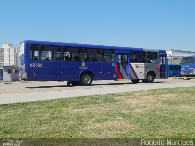 Litorânea Transportes Coletivos 82553 na cidade de São José dos Campos, São Paulo, Brasil, por Rogerio Marques. ID da foto: 3766911.