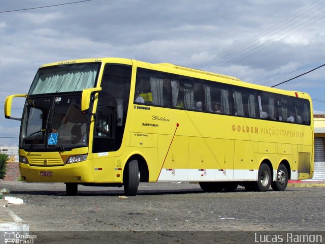 Viação Itapemirim 49025 na cidade de Serra Talhada, Pernambuco, Brasil, por Lucas Ramon. Número da foto: #3768878.