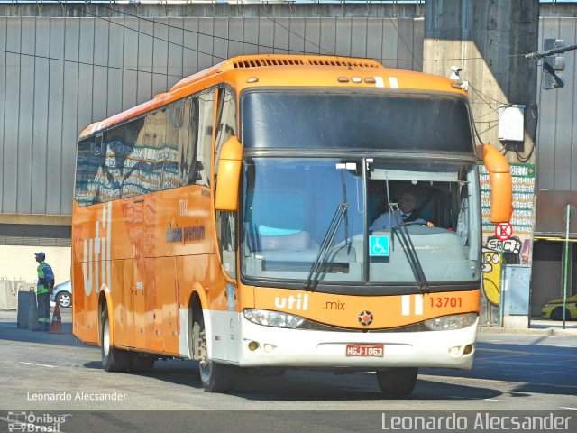 UTIL - União Transporte Interestadual de Luxo 13701 na cidade de Rio de Janeiro, Rio de Janeiro, Brasil, por Leonardo Alecsander. Número da foto: #3768547.