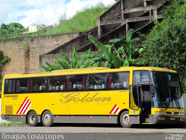 Viação Itapemirim 45205 na cidade de Muriaé, Minas Gerais, Brasil, por Douglas Costa Lopes. Número da foto: #3774670.
