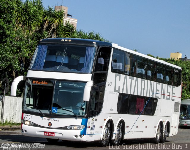 Auto Viação Catarinense 2701 na cidade de Curitiba, Paraná, Brasil, por Luiz Scarabotto . ID da foto: 3776207.