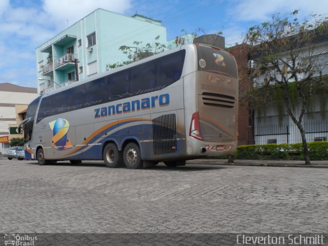 Zancanaro Turismo 8001 na cidade de Santa Cruz do Sul, Rio Grande do Sul, Brasil, por Cleverton Schmitt. ID da foto: 3776976.