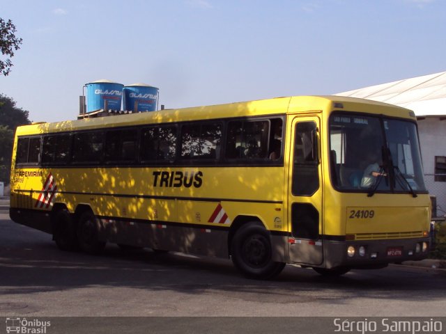 Viação Itapemirim 24109 na cidade de Osasco, São Paulo, Brasil, por Sérgio Ricardo Duarte Sampaio. Número da foto: #3777899.