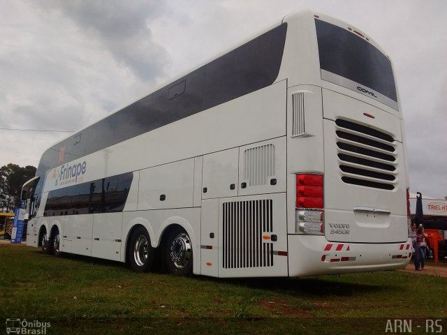 Comil Ônibus Frinape na cidade de Erechim, Rio Grande do Sul, Brasil, por Alexandre Rodrigo. ID da foto: 3781432.