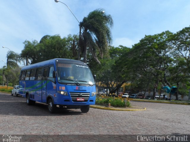 Viação Centro Oeste 510 na cidade de Santa Maria, Rio Grande do Sul, Brasil, por Cleverton Schmitt. ID da foto: 3781623.