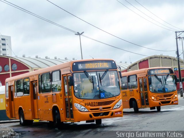 Auto Viação Redentor HA031 na cidade de Curitiba, Paraná, Brasil, por Sergio Guilherme Ketes. ID da foto: 3781922.