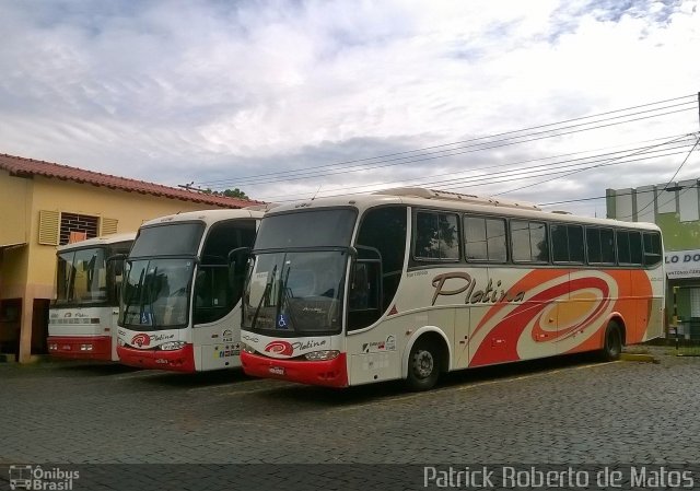 Viação Platina 4040 na cidade de Ituiutaba, Minas Gerais, Brasil, por Patrick  Roberto de Matos. Número da foto: #3784958.