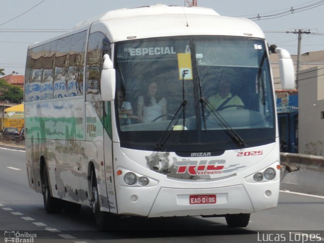 Ric Express 2025 na cidade de Aparecida de Goiânia, Goiás, Brasil, por Lucas Gabriel Resende Lopes. ID da foto: 3787475.