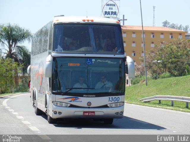 Nova Palmira Viagens e Turismo 1300 na cidade de Aparecida, São Paulo, Brasil, por Erwin  Luiz. ID da foto: 3786605.