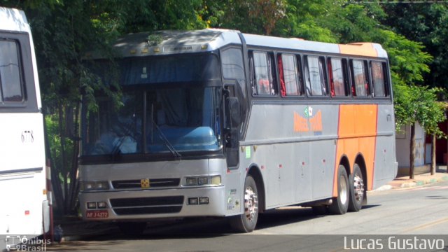 Angel Tour 6771 na cidade de Cordisburgo, Minas Gerais, Brasil, por Lucas Gustavo Silva. Número da foto: #3788051.