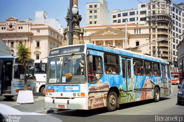 Himalaia Transportes > Ambiental Transportes Urbanos 4 1744 na cidade de São Paulo, São Paulo, Brasil, por Caio  Takeda. ID da foto: 3788791.