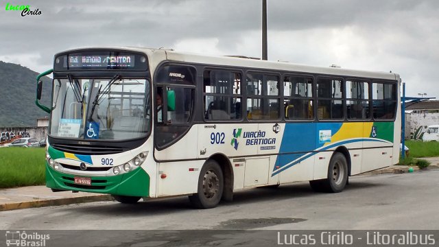 Viação Bertioga 902 na cidade de Bertioga, São Paulo, Brasil, por Lucas Cirilo. Número da foto: #3796879.