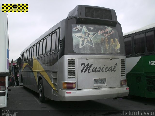 Ônibus Particulares  na cidade de São Paulo, São Paulo, Brasil, por Cleiton Cassio. ID da foto: 3796099.