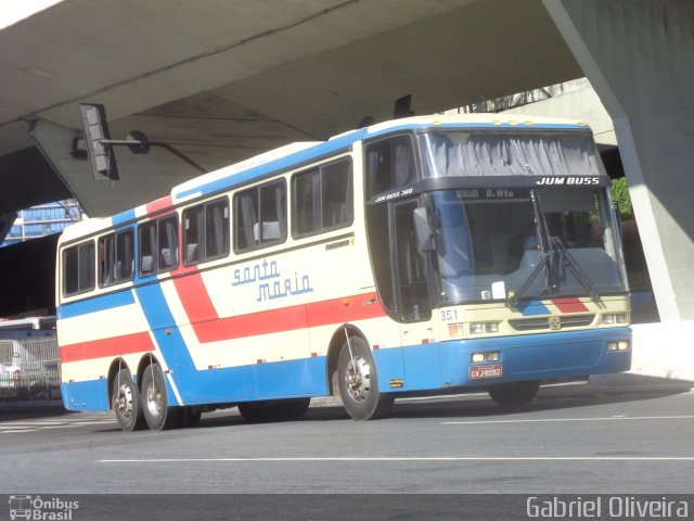 Santa Maria 351 na cidade de Belo Horizonte, Minas Gerais, Brasil, por Gabriel Oliveira. Número da foto: #3800651.