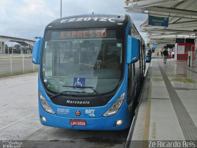 Translitoral Transportes E22012C na cidade de Rio de Janeiro, Rio de Janeiro, Brasil, por Zé Ricardo Reis. ID da foto: 3799465.